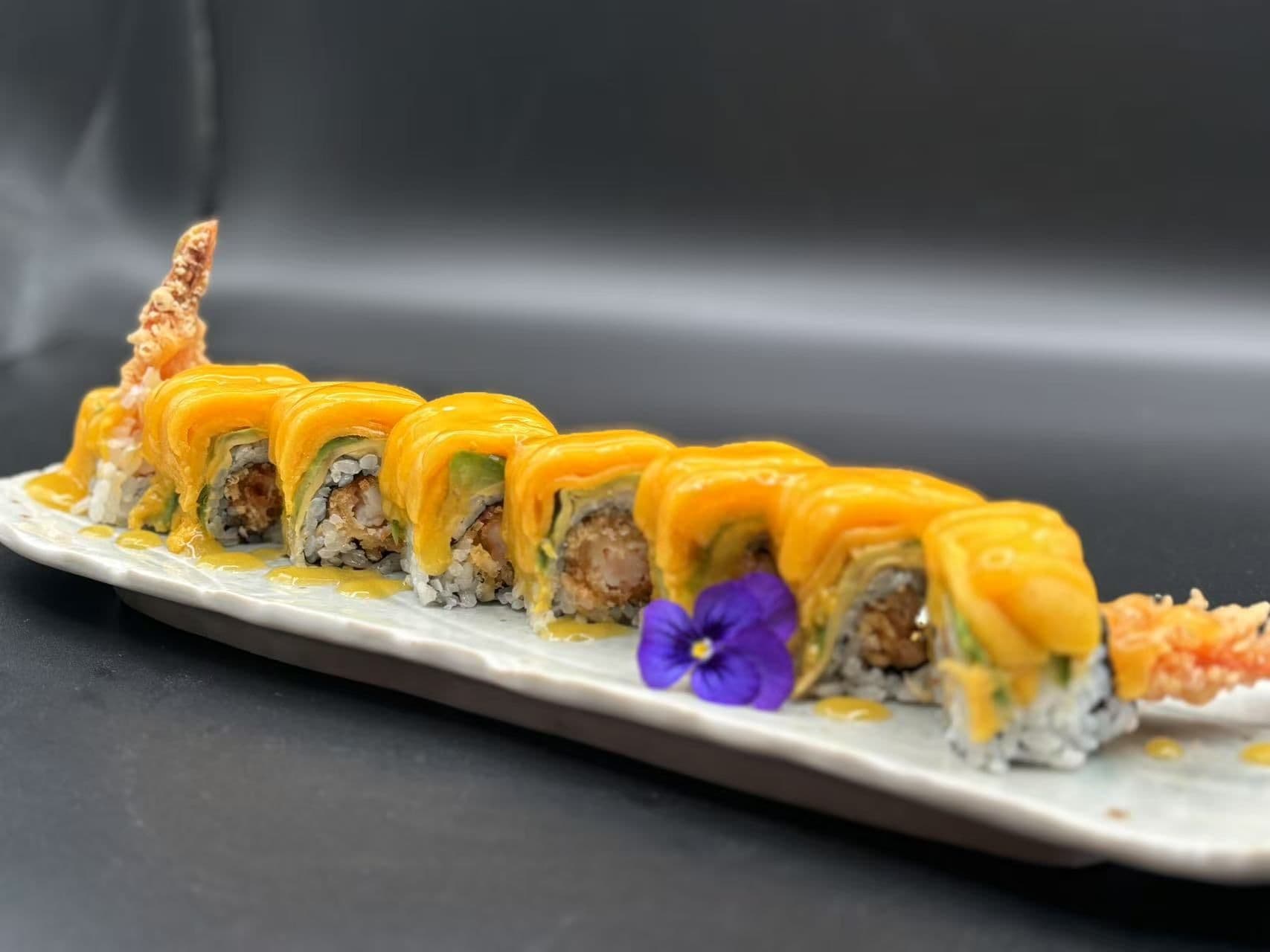 Mango shrimp tempura roll